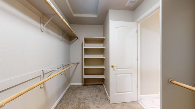 2808 W Brentford Court, Fresno, CA 93711