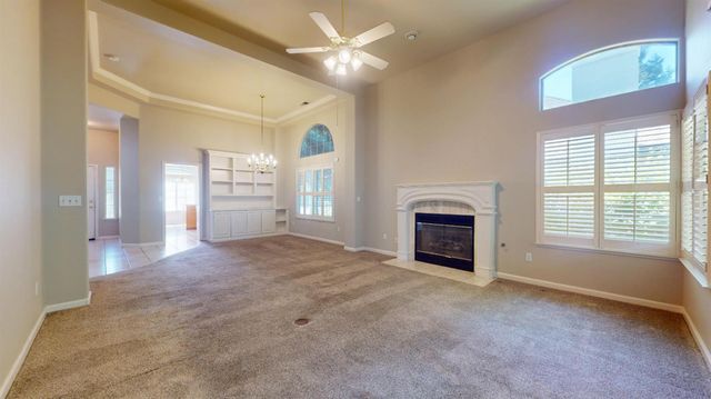 2808 W Brentford Court, Fresno, CA 93711