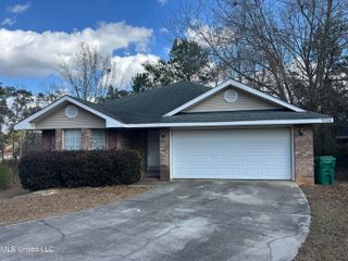 9840 Kaimuki Court, Diamondhead, MS 39525