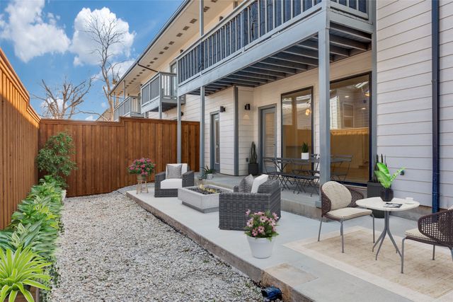 5755 Phoenix Drive A, Dallas, TX 75231