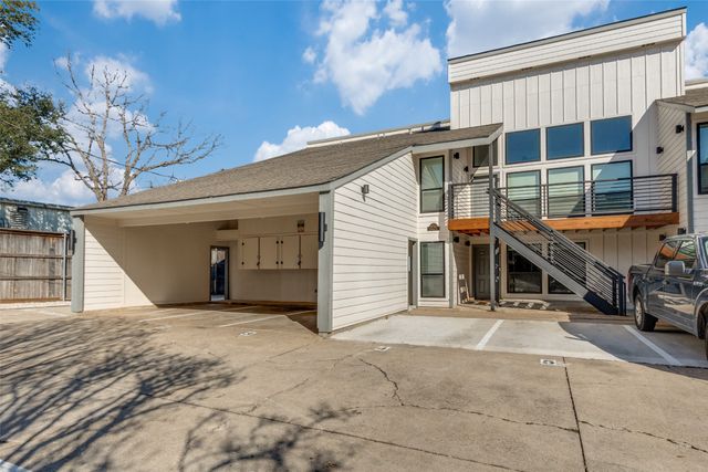 5755 Phoenix Drive A, Dallas, TX 75231