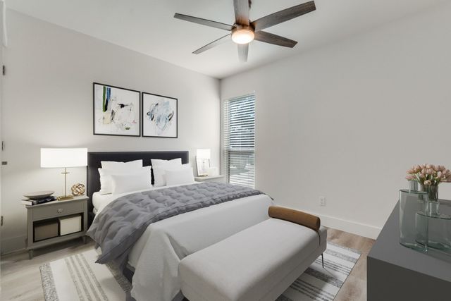 5755 Phoenix Drive A, Dallas, TX 75231