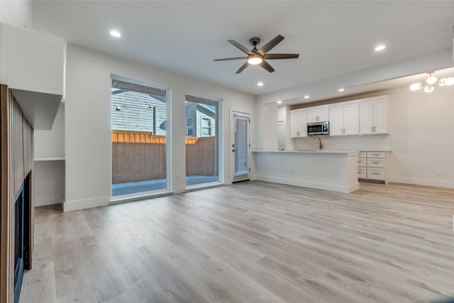 5755 Phoenix Drive A, Dallas, TX 75231