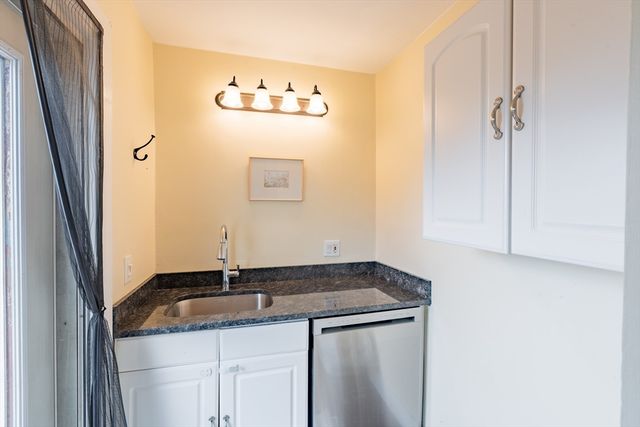 1 Roosevelt Ave, Beverly, MA 01915
