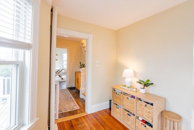 1 Roosevelt Ave, Beverly, MA 01915