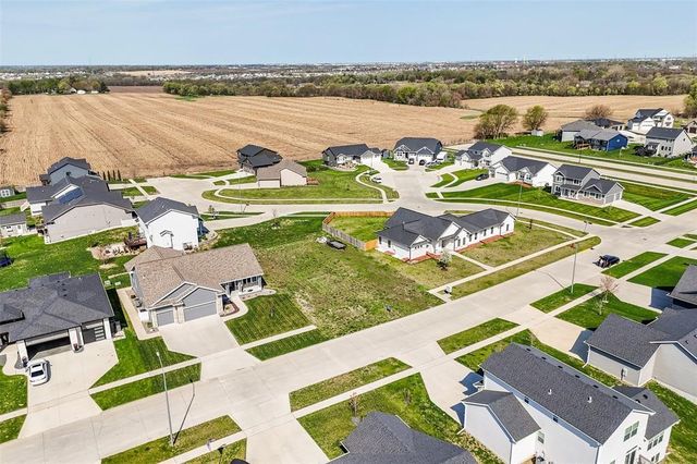 2610 8th Avenue SW, Altoona, IA 50009