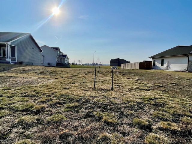 2610 8th Avenue SW, Altoona, IA 50009
