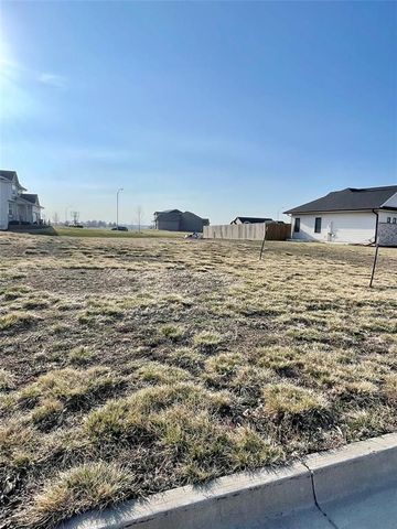 2610 8th Avenue SW, Altoona, IA 50009