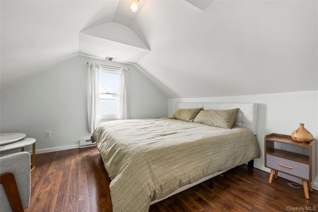 43 Foster Boulevard, North Babylon, NY 11702