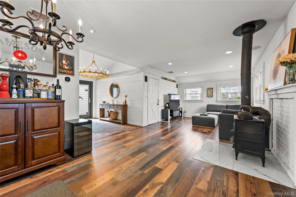 43 Foster Boulevard, North Babylon, NY 11702 — photo 4