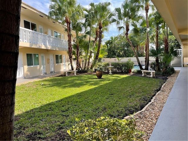 2110 NE 39th Street 7A, Fort Lauderdale, FL 33308