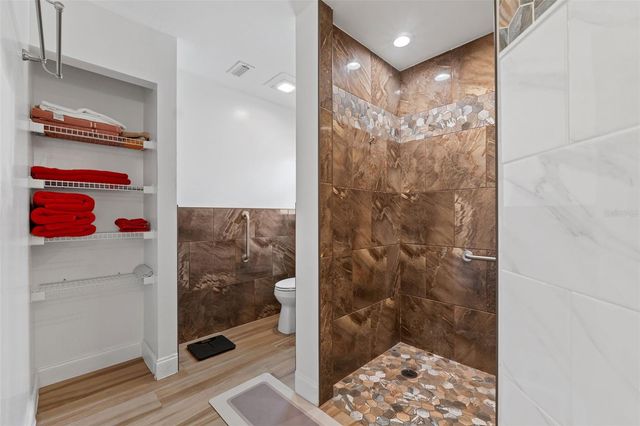 1957 PRAIRIE DUNES CIRCLE N, Lakeland, FL 33810