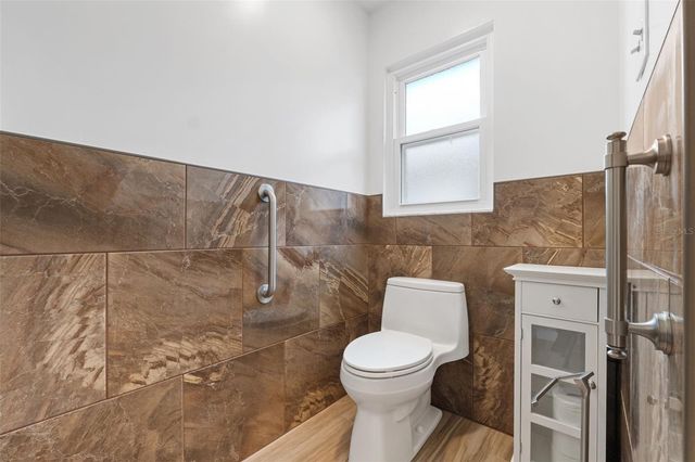 1957 PRAIRIE DUNES CIRCLE N, Lakeland, FL 33810