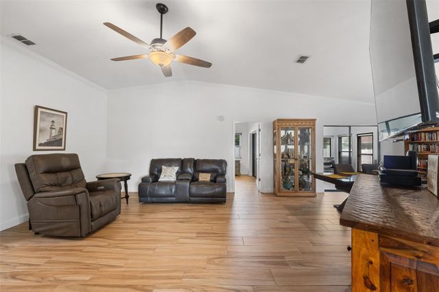 1957 PRAIRIE DUNES CIRCLE N, Lakeland, FL 33810