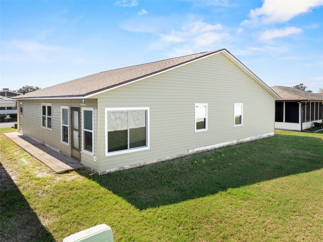 1957 PRAIRIE DUNES CIRCLE N, Lakeland, FL 33810