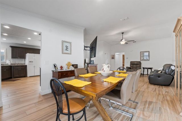 1957 PRAIRIE DUNES CIRCLE N, Lakeland, FL 33810