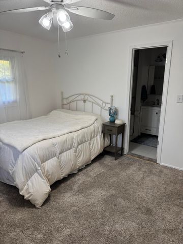 81 E Division Road, Valparaiso, IN 46383