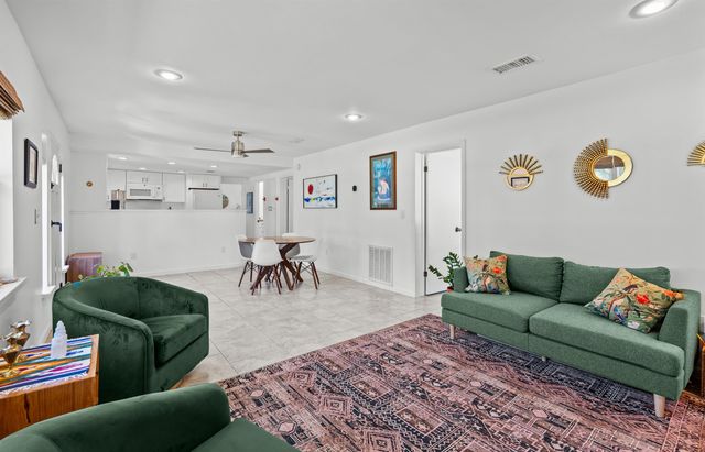 125 14th St., St Augustine Beach, FL 32080