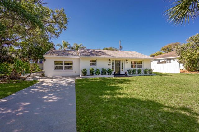 125 14th St., St Augustine Beach, FL 32080