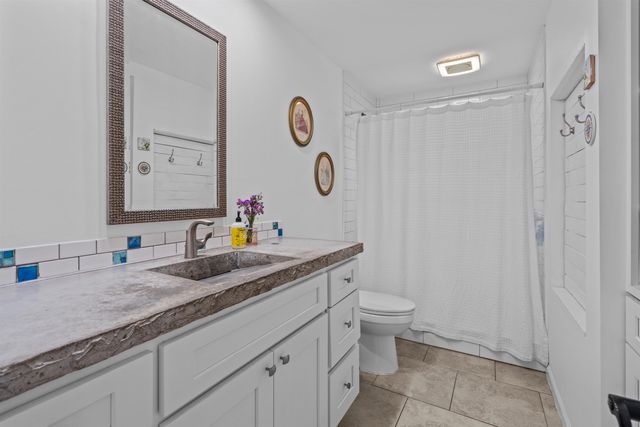 125 14th St., St Augustine Beach, FL 32080
