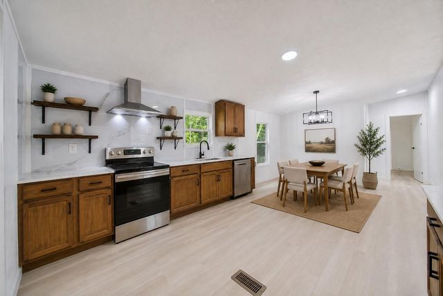 162 Road 67635, Dayton, TX 77535