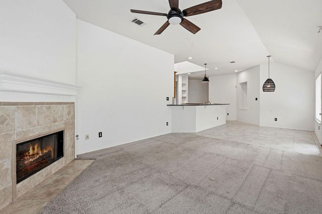 5021 McDade DR, Austin, TX 78735