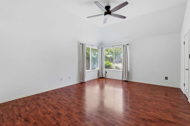5021 McDade DR, Austin, TX 78735