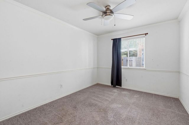 5021 McDade DR, Austin, TX 78735