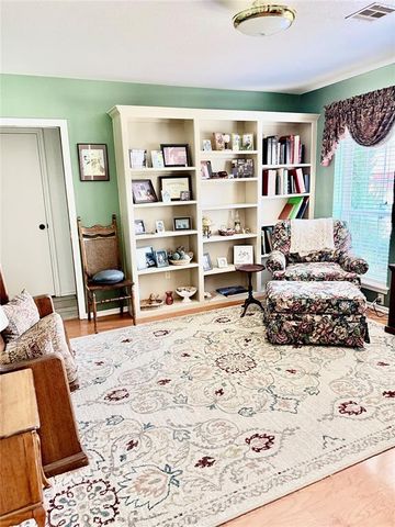 3800 Drawbridge Lane, Norman, OK 73072