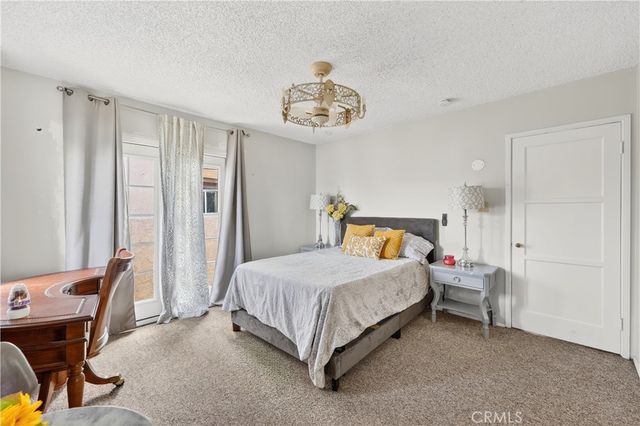 1442 W G Street, Wilmington, CA 90744