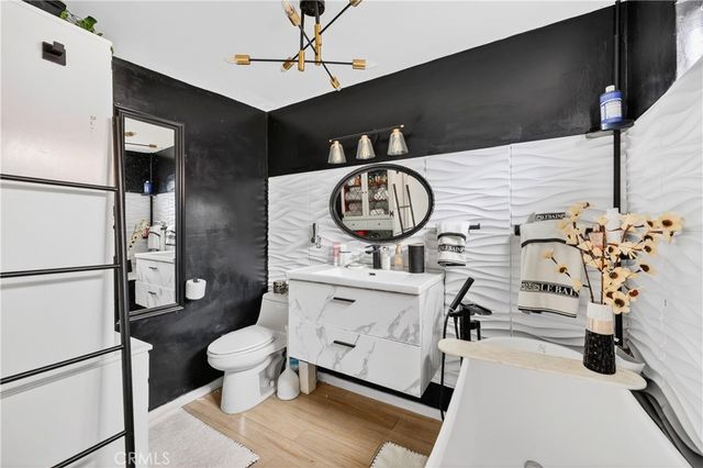 1442 W G Street, Wilmington, CA 90744