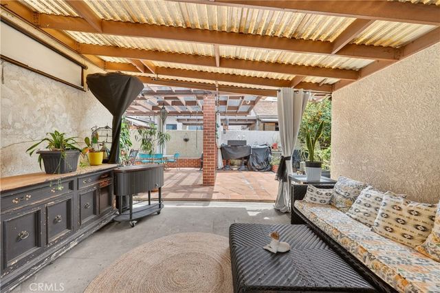 1442 W G Street, Wilmington, CA 90744