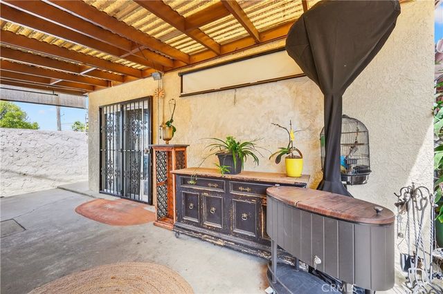 1442 W G Street, Wilmington, CA 90744