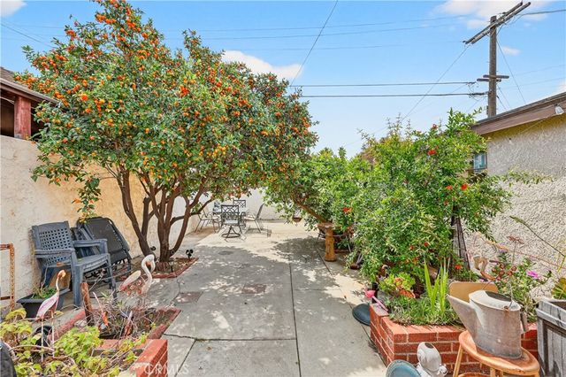 1442 W G Street, Wilmington, CA 90744