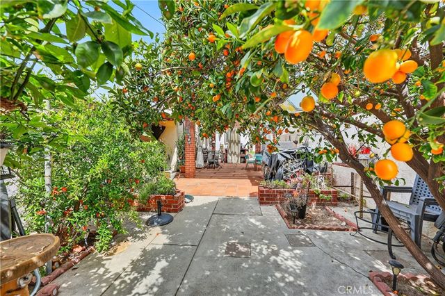 1442 W G Street, Wilmington, CA 90744