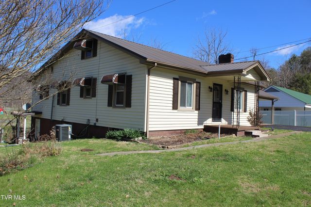 6284 Us Highway 421, Pennington Gap, VA 24277