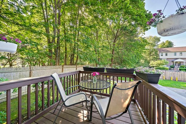 36 Maple St 36, Canton, MA 02021
