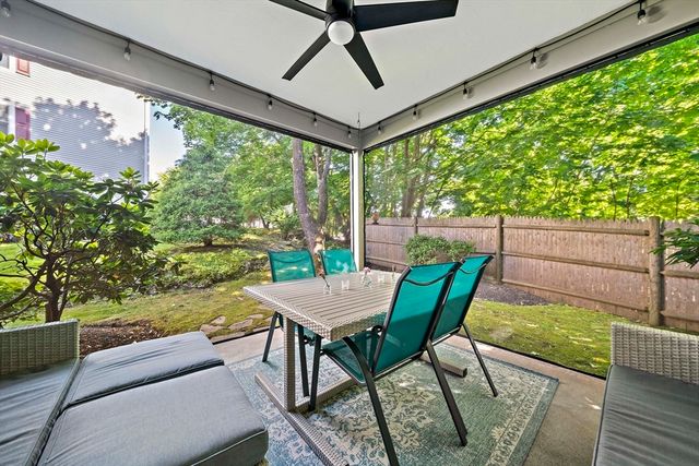 36 Maple St 36, Canton, MA 02021