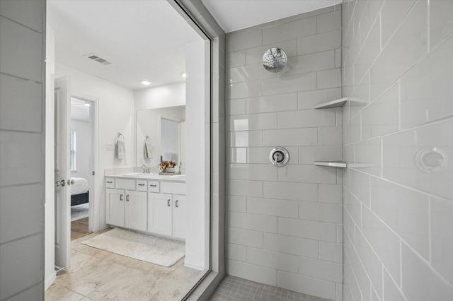 5013 Lehman Oaks Drive, Houston, TX 77018