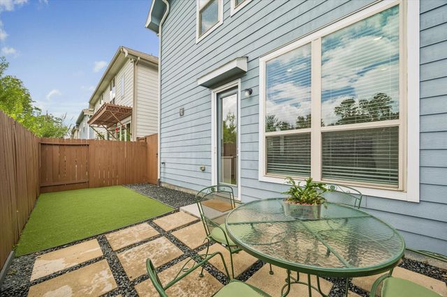 5013 Lehman Oaks Drive, Houston, TX 77018