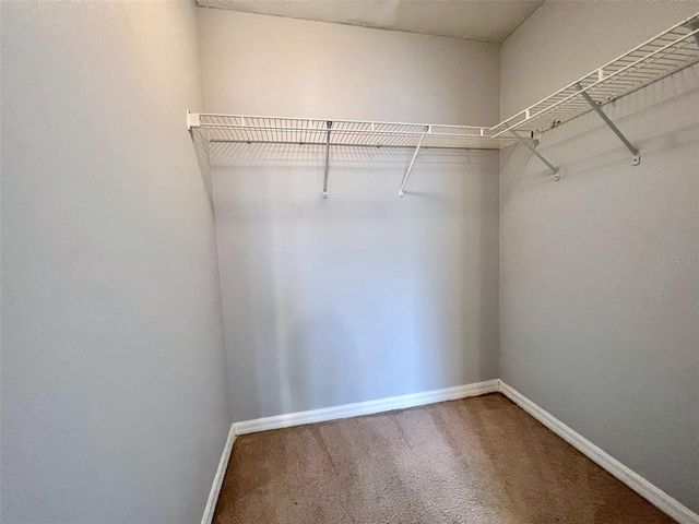 5566 METROWEST BOULEVARD 2-105, Orlando, FL 32811