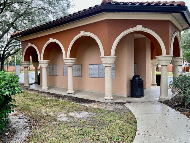 5566 METROWEST BOULEVARD 2-105, Orlando, FL 32811
