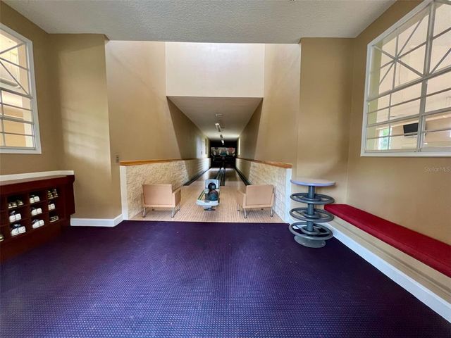5566 METROWEST BOULEVARD 2-105, Orlando, FL 32811