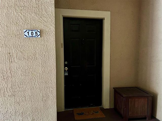 5566 METROWEST BOULEVARD 2-105, Orlando, FL 32811