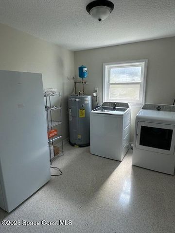 317 Dartmouth Avenue, Melbourne, FL 32901