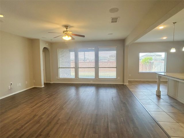 7101 Truchas Peak Trail, Fort Worth, TX 76131