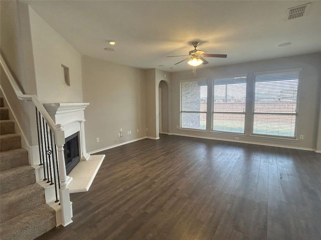 7101 Truchas Peak Trail, Fort Worth, TX 76131