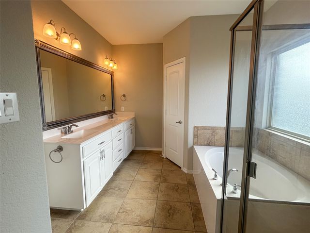 7101 Truchas Peak Trail, Fort Worth, TX 76131