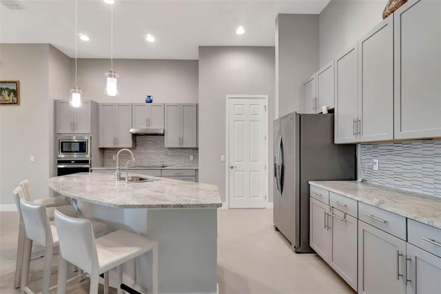 2335 SYMPHONY CIRCLE, St Cloud, FL 34771