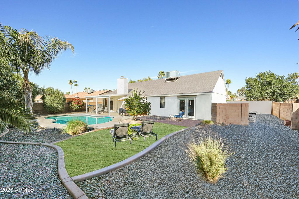Image 1 of property listing at 6521 E GRANDVIEW Drive, Scottsdale, AZ 85254